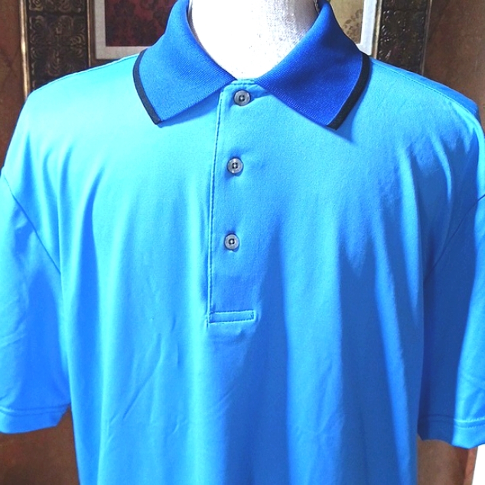 NIKE PGA Tour Airflux Short Sleeve T-Shirt Blue Size Medium